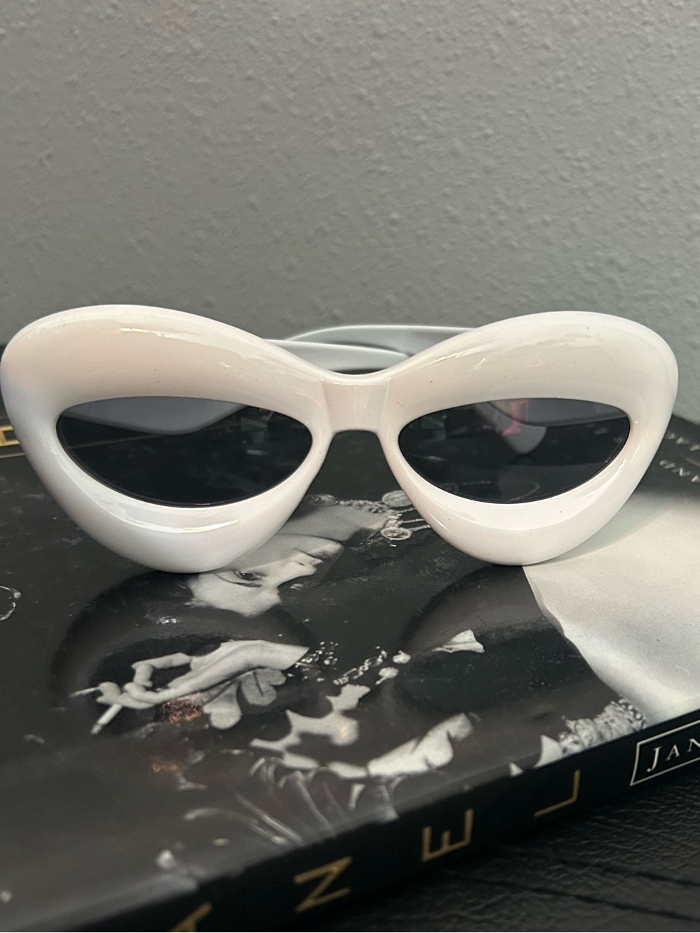 🐈Cat-Eye Sunglasses - Retro Statement